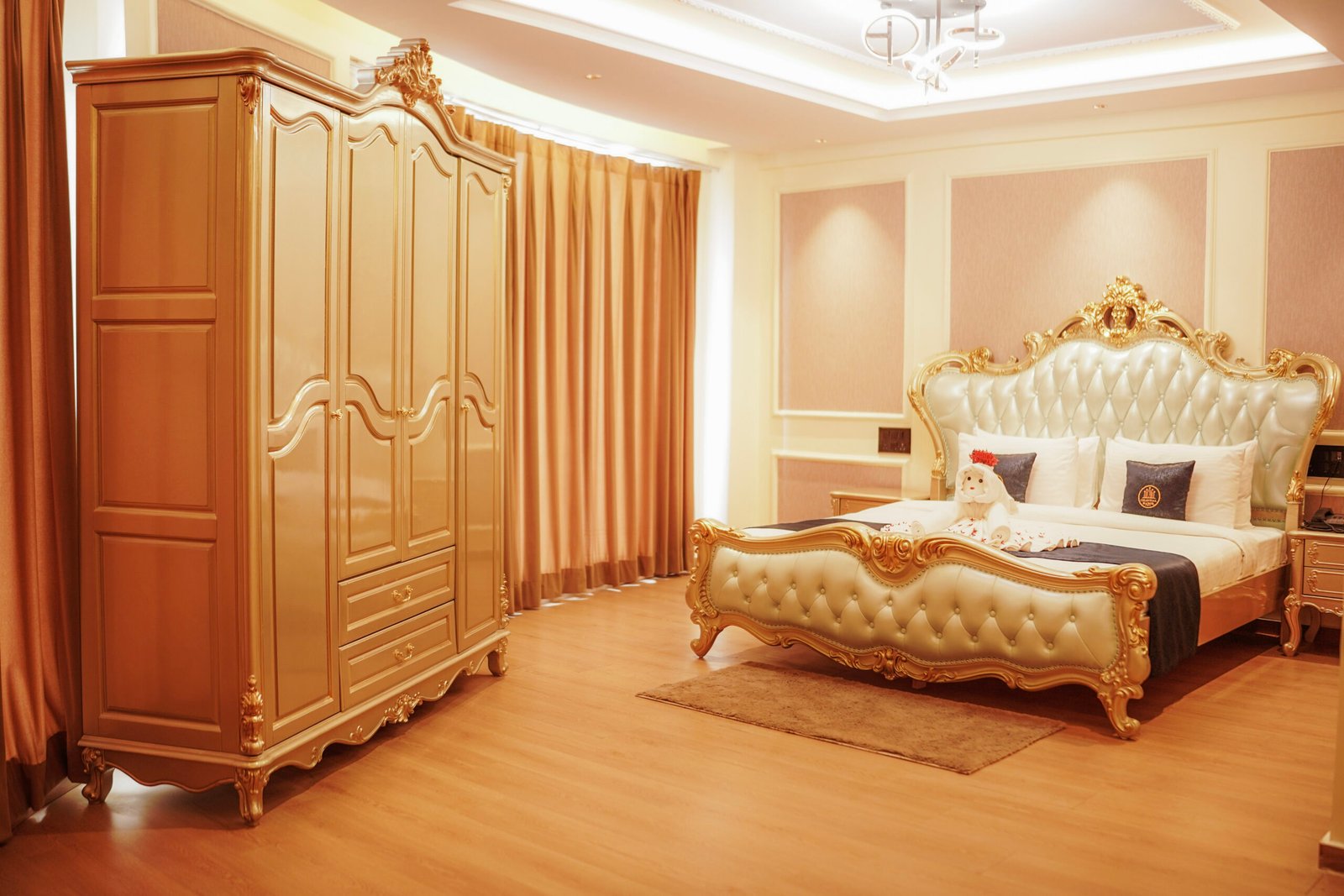 Celestial Manor Suite